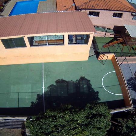 Chacara Bella Vida Com Piscina Churrasqueira Salao De Festas Fogao A Lenha Quadra Aracariguama Exterior photo