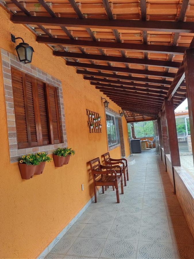 Chacara Bella Vida Com Piscina Churrasqueira Salao De Festas Fogao A Lenha Quadra Aracariguama Exterior photo